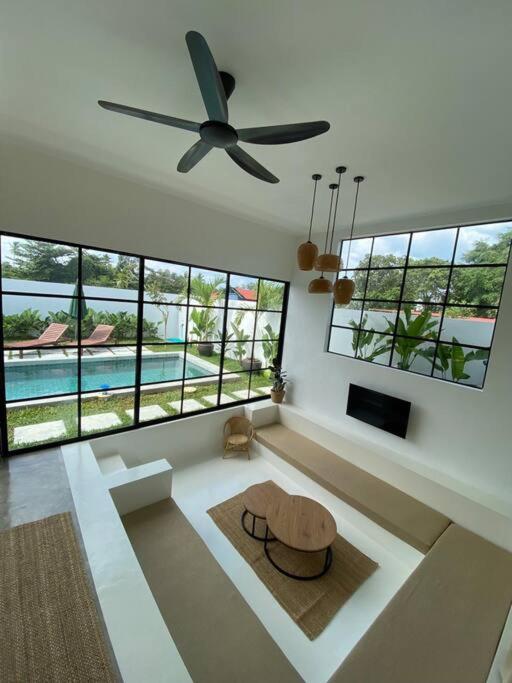 Allure Villa Cempaka Private Pool Kuantan Exterior foto